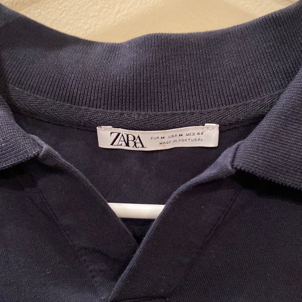 cute black collared Zara short sleeve🖤🕷️ Size M